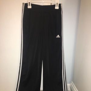 Loose fit adidas track pants- SMALL